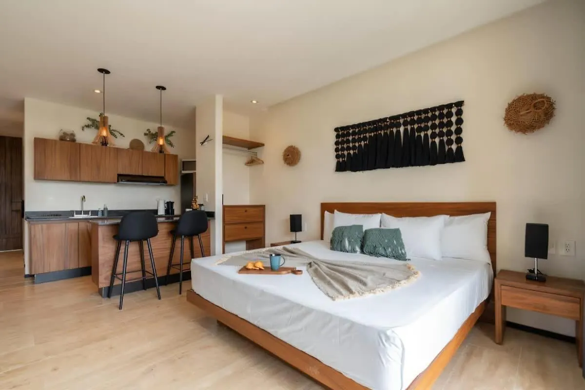 Tulum Hyde Master Suite Private Balcony Gym Sunny Pool Mexico